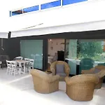 Ilheu A Vista - Espaco De Charme Com Jardim Privado Apartment *