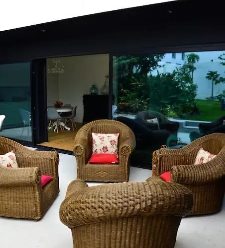 Apartamento Ilheu A Vista - Espaco De Charme Com Jardim Privado *